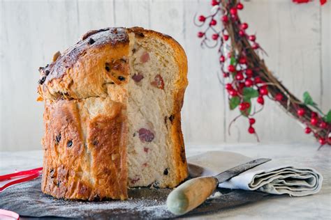 authentic italian panettone recipe.